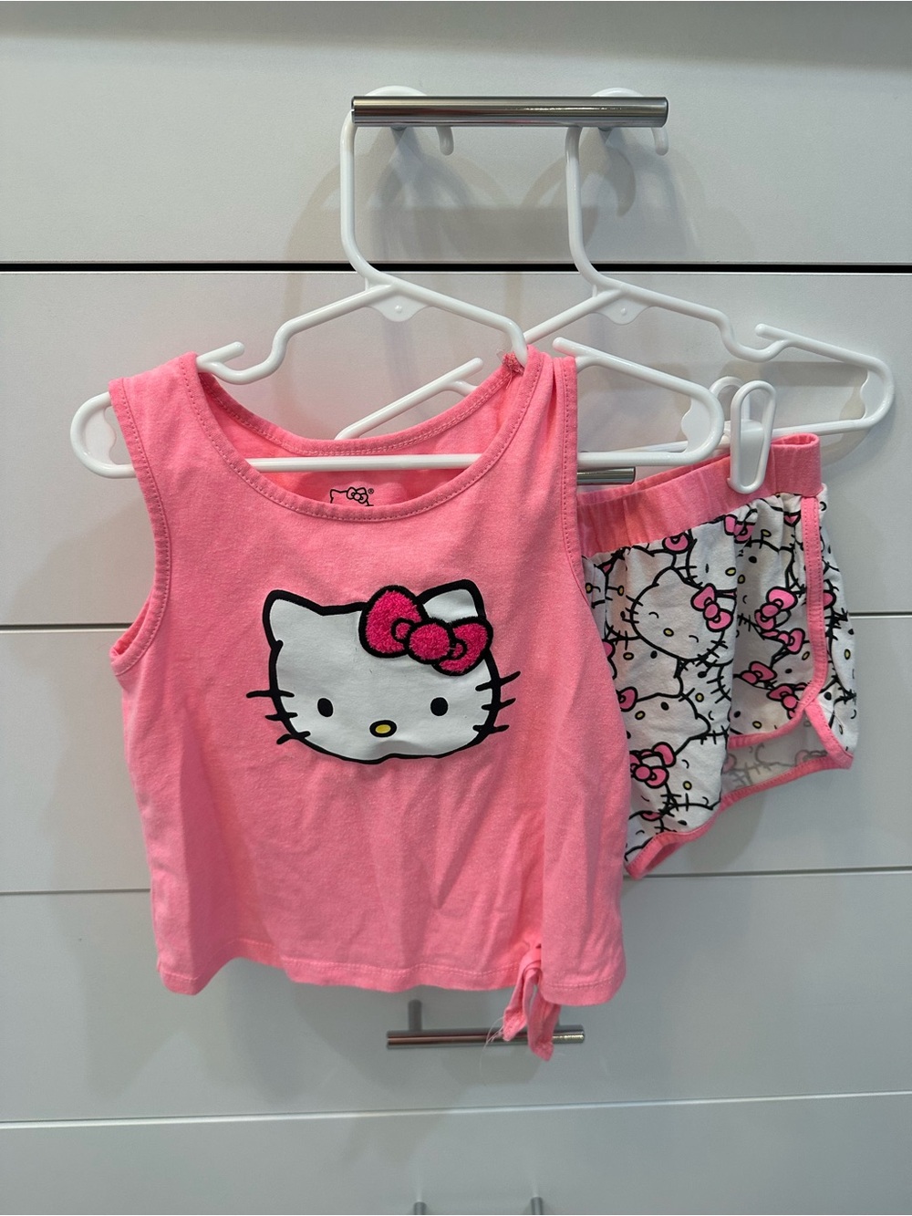 Girls Hello Kitty Pink Tank and Short Pajama Set Size 5/6